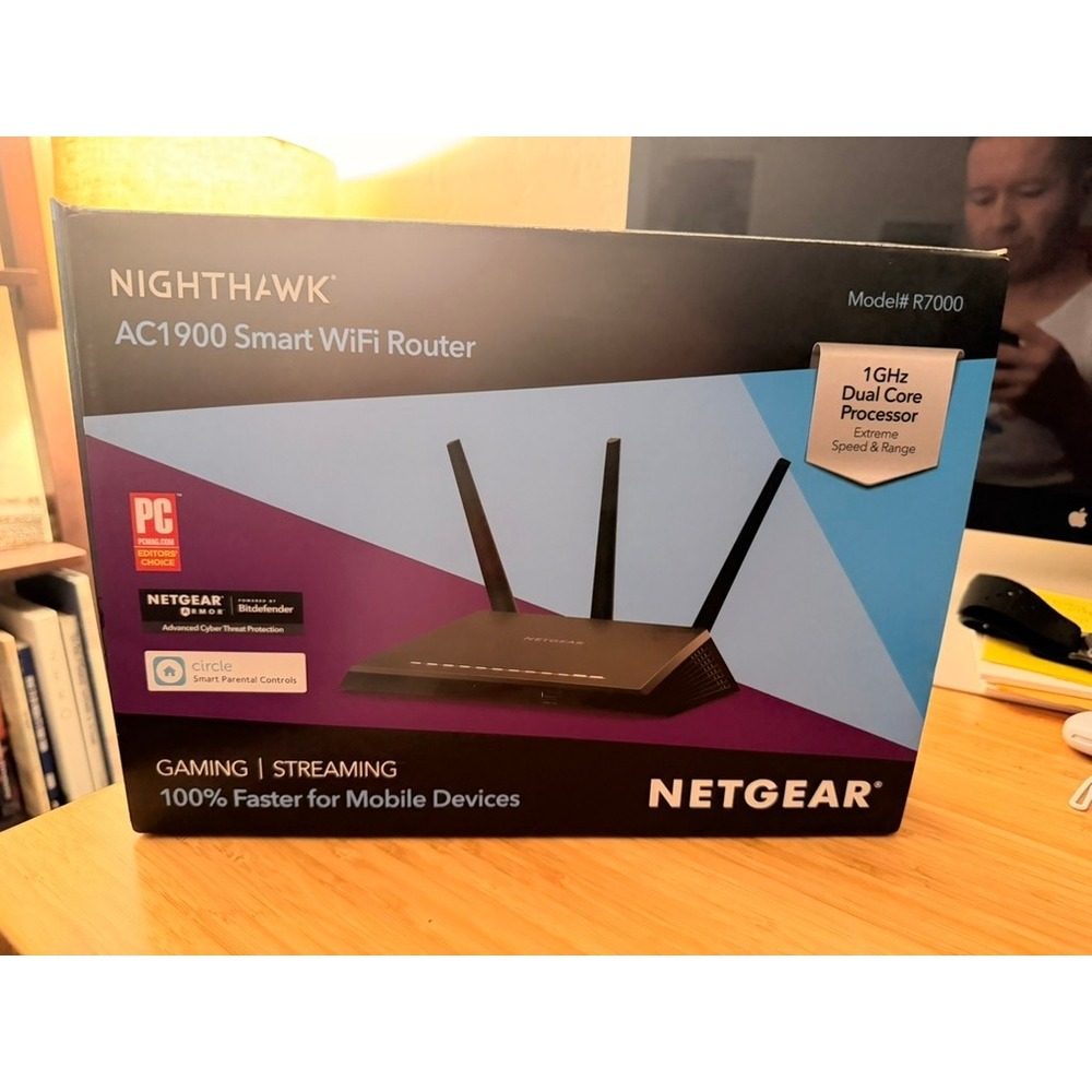 Netgear Nighthawk R7000 AC1900 Smart WiFi Router‎ OS Black